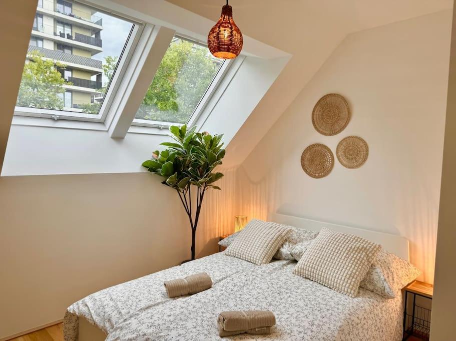 Rooftop With Balcony & Free Parking Wien
